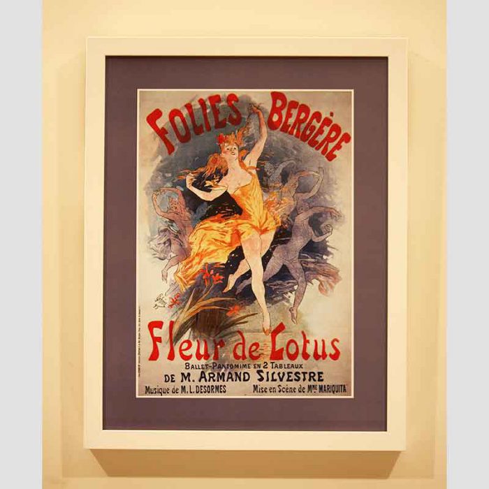 Folies Bergere Fleur de Lotus