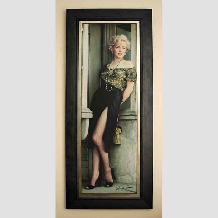 Marilyn Munroe Doorway (Bus Stop)