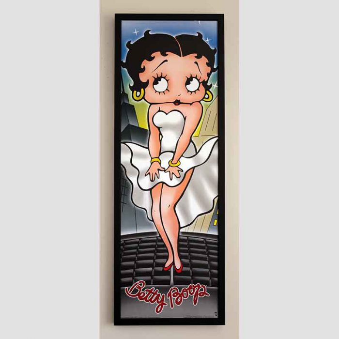 Betty Boop, swirling dress