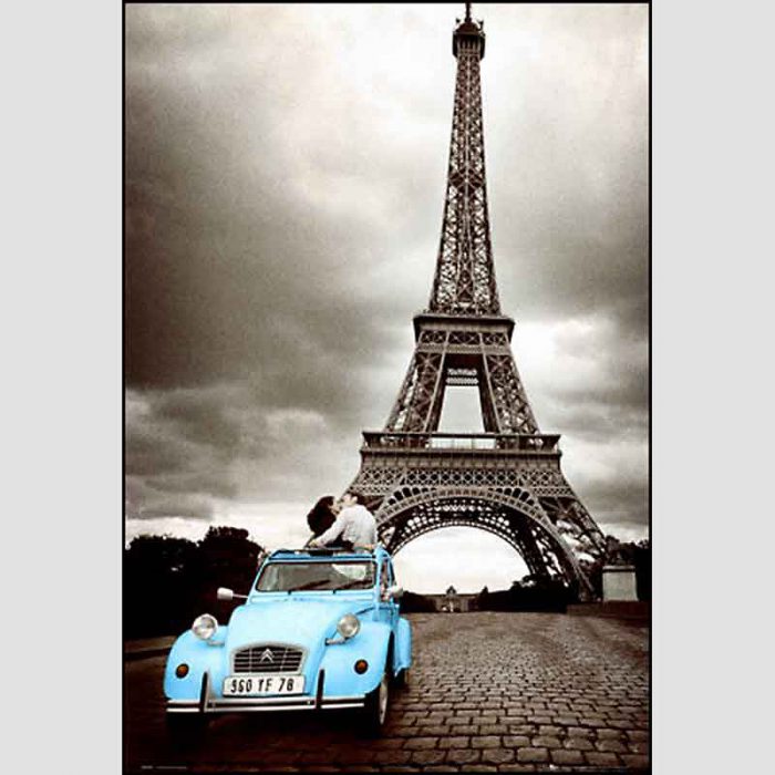 Eiffel Tower, blue Citreon, couple